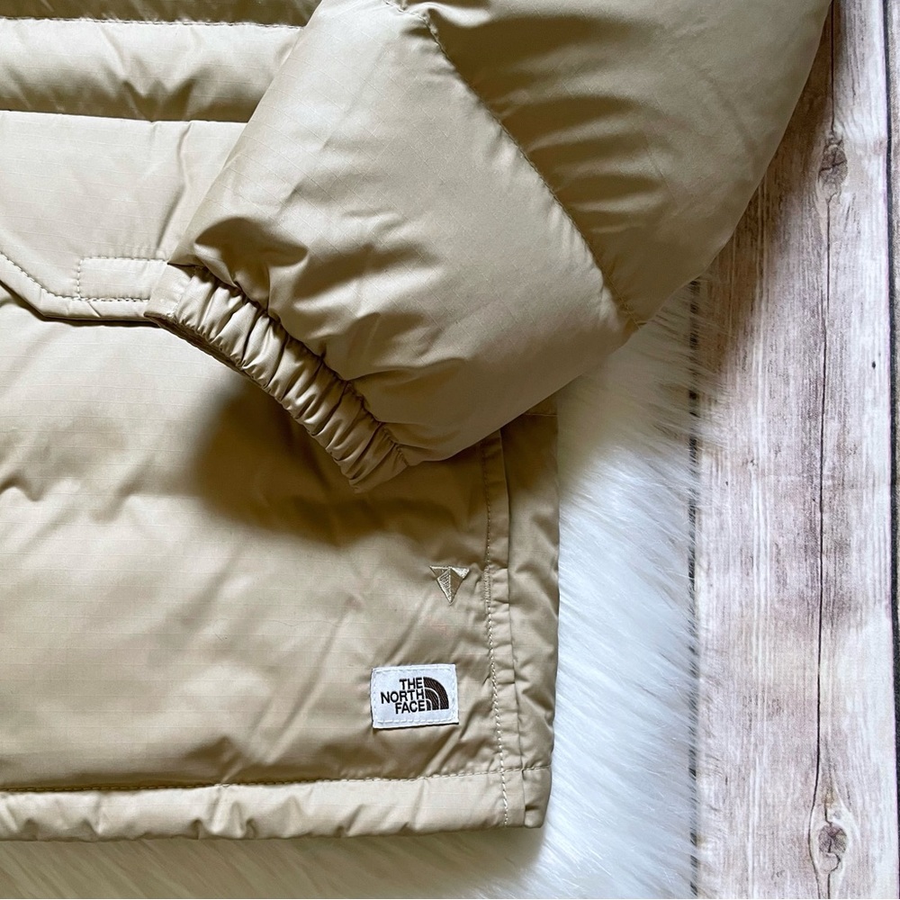 The North Face Women’s Sierra Down Parka In Hawthorne Khaki - Picture 3 of 8